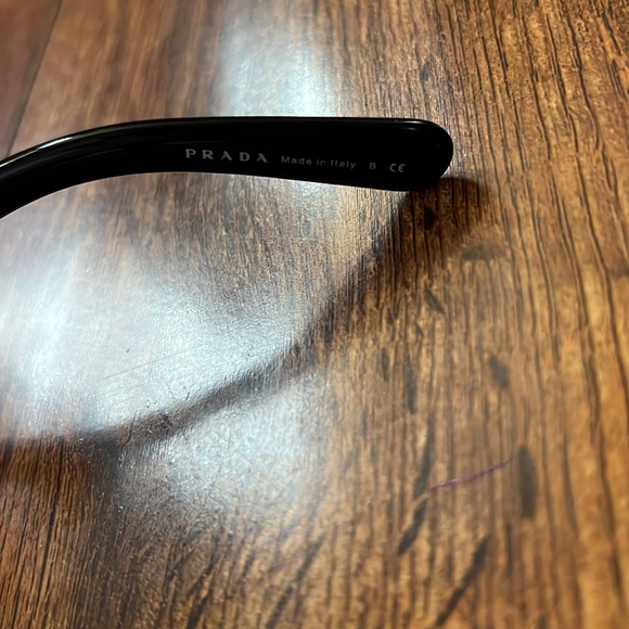 Prada Women Sunglasses - Picture 5 of 7